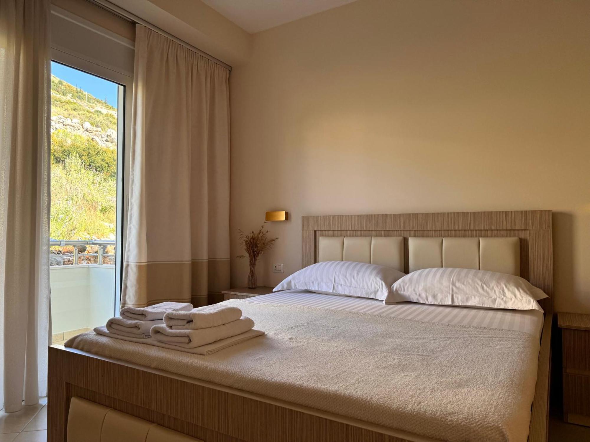 Vila Majola Saranda Chambre photo